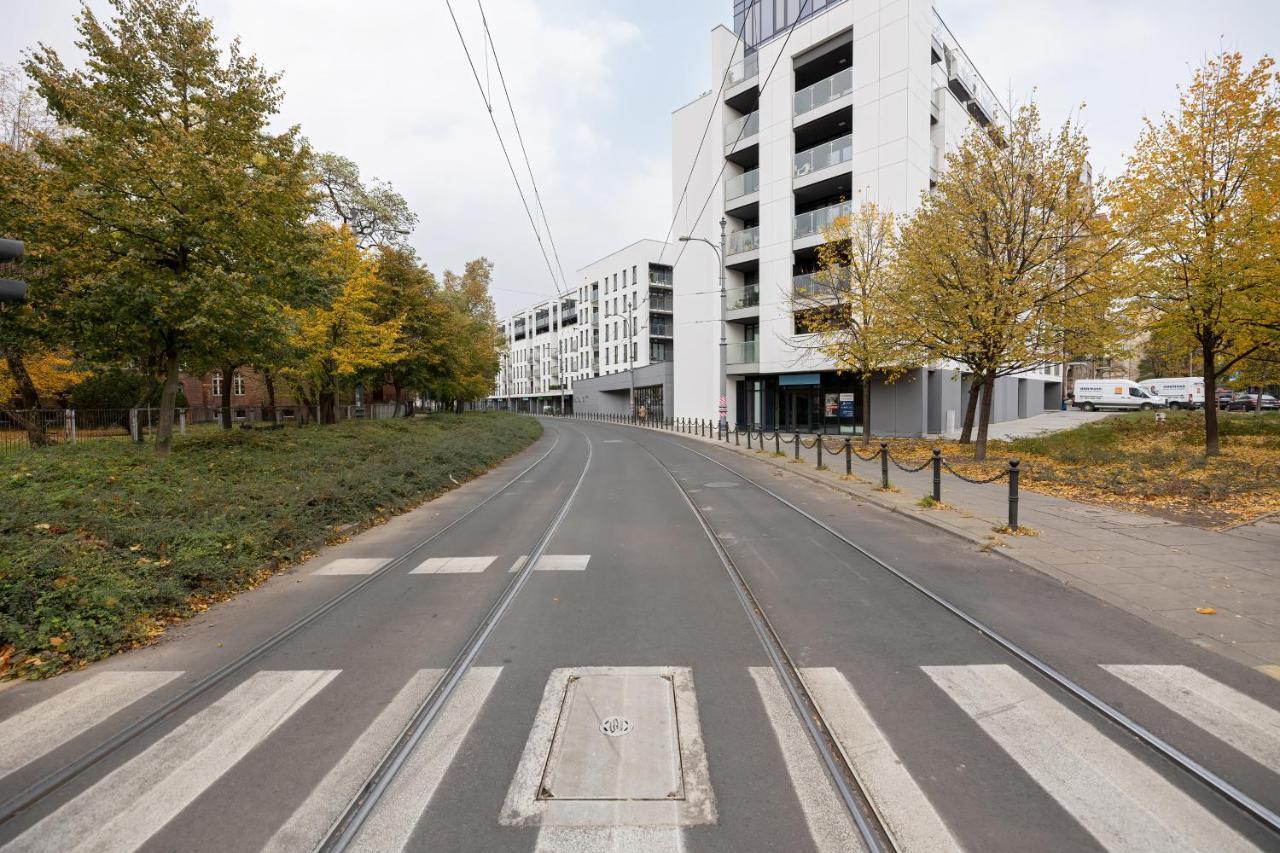 Apartament Black & White Mostowa By Renters Poznan Ngoại thất bức ảnh